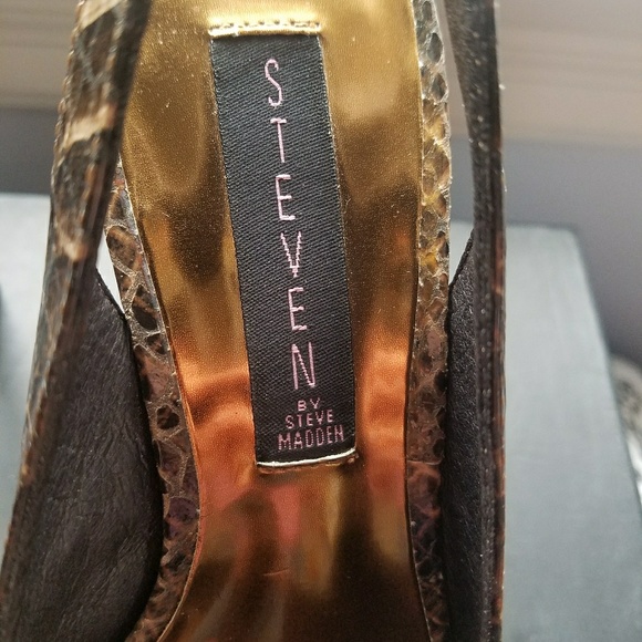 Steve Madden Heels - Picture 6 of 8